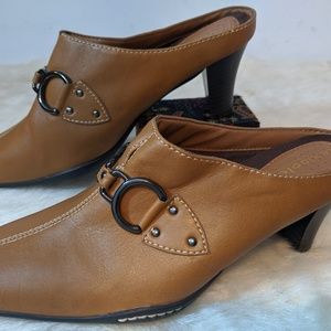 Flexisole high heel miles size 8 brown